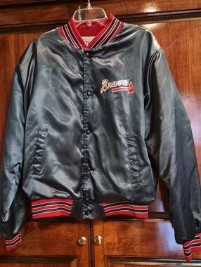 Vintage Braves Satin Button-Up Jacket in Black with Red Trim L